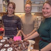 Im Freisinger Foodsharing-Café werden gerettete Lebensmittel zu Kuchen und Gerichten verarbeitet
