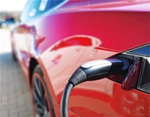 In diesem Jahr kommen so einige Neuerungen auf Kaufinteressenten von E-Autos zu. Foto pixabay