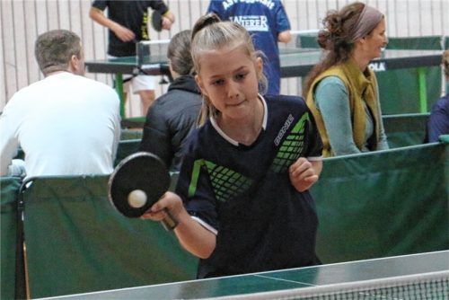 Johanna Lex spielt recht erfolgreich in der Bubenmannschaft des ASV Eggstätt mit. Foto Gerhard Erlich