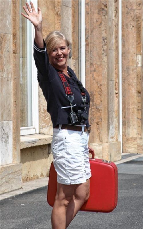 Unterwegs fühlte sie sich lebendig: Anfang Januar ist die mit dem Münchner Kabarettpreis ausgezeichnete Prienerin Angelika Beier verstorben. Foto Maria Obermaier