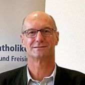 Kritik an Bischofsstreit