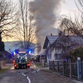 Verdacht gegen Pfarrer: Neue Details Freising: Ungültige Bürgermeisterwahl Wörthsee: Bootshaus brennt nieder  Unfallklinik Murnau: Polizei ermittelt Fehlgeleiteter ICE muss zurückfahren