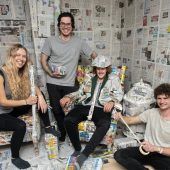Eine Wohnung – verpackt in Zeitungspapier