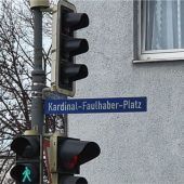 Neuer Name für den Kardinal-Faulhaber-Platz in Rosenheim?