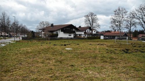 Auf diesem Grundstück an der Siedlerstraße könnte der neue Kindergarten entstehen. Foto Ruprecht