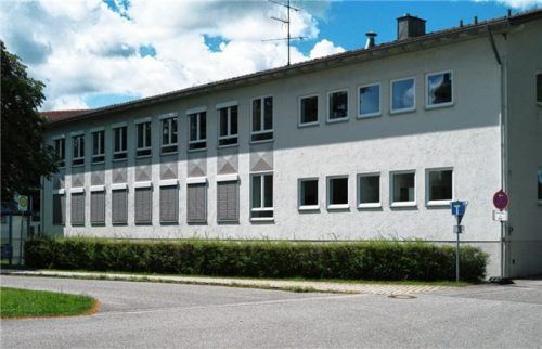 Das 59 Jahre alte Schulgebäude wird umfangreich saniert.