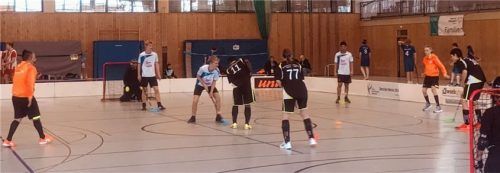 Das Floorball-Team des SB/DJK Rosenheim trat in der Leistungsgruppe B an.Foto Rieger-Beyer