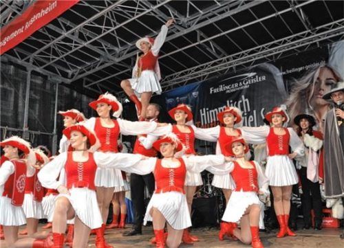 Der Auftritt der Rosenheimer Faschingsgilde gehört zu den Höhepunkten des Programms.Foto City-Management Rosenheim