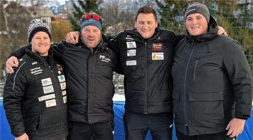 Der Herren-Kader für die Weitschützen-EM: Alexander Anzinger, Peter Rottmoser, Michael Späth und Max Vaitl (von links).Foto Albert Kamhuber
