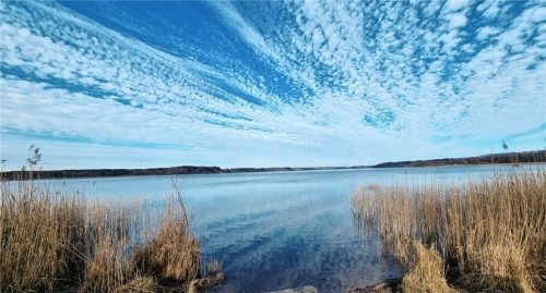 Der Simssee ist eine sensible Schönheit. Die Anrainer sind gefordert, die Bedürfnisse der Landwirtschaft und der Natur in Einklang zu bringen. Foto Braun