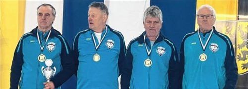Die Mannschaft des ESV Wang (von links): Georg Traunthaler, Hans Grundner, Günter Schmid und Hermann Grundner. Foto Günter Schmid