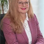 FOS/BOS Rosenheim hat eine neue Schulleiterin