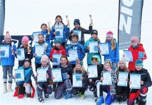 Die Siegerehrung der Mädchen Jahrgang 2012.Foto privat