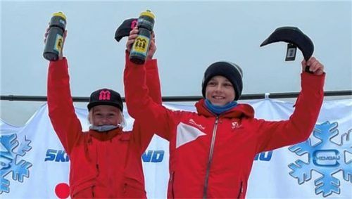 Die Tagesschnellsten Amelie Huber und Julian Kleinschroth feierten ihre Siege in der U12.Foto re