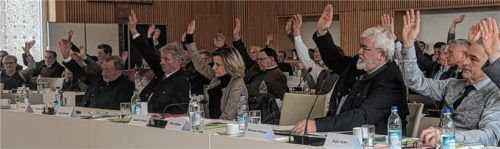 Große Mehrheit: Mit 58 zu drei Stimmen stimmte der Kreistag für den Beitritt.Foto  Lünhörster