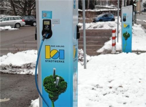 Ladestationen für E-Autos werden in Bad Aibling ebenfalls mit Ökostrom gespeist.