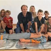 Helfen will gelernt sein
