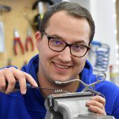 Operation an der offenen Zange