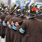 Gebirgsschützen: Zoff um die Wiesn