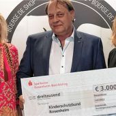 Börsenverlag spendet 3000 Euro