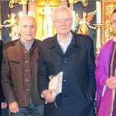 Ehrenamtliche Friedhofspfleger erhalten Auszeichnungen