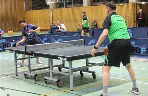 Ben Schoder (links) bot sowohl im Einzel wie auch im Doppel eine überragende Vorstellung.Foto Gerhard Erlich