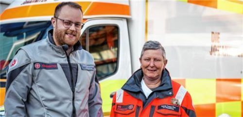 Bernd Koblechner ist der neue Bereitschaftsleiter der rund 150 ehrenamtlichen Johanniter und löst Vorgängerin Sylvia Trapp-Örtl ab. Foto Bieber/Johanniter