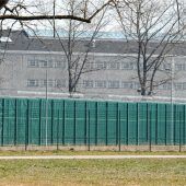 Zähne weg durch Faustschläge