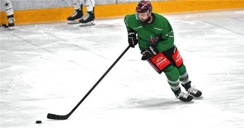 Brad Snetsinger: im Training an der Scheibe, aber ohne Spielpraxis. Foto  Hans-Jürgen Ziegler