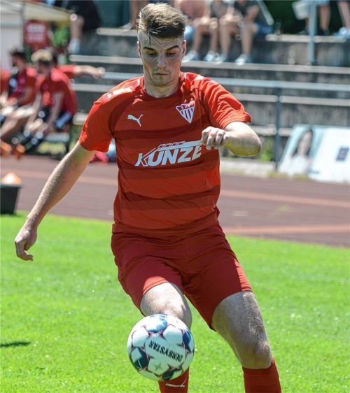 Daniel Kobl sicherte mit dem 2:0 den Sieg für Bruckmühl ab.Foto Franz Ruprecht