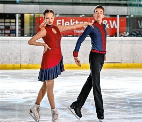 Das Eistanzpaar Lea-Sophie Fromm und Jonathan Hörmann holte sich die Vizemeisterschaft.Foto Giuseppe Bodrone