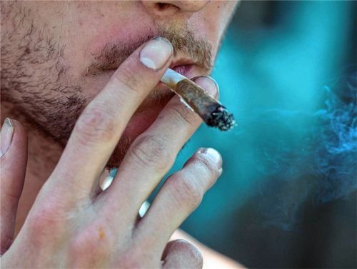 Der Angeklagte war von verschiedenen Suchtmitteln (Symbolbild) abhängig. Foto dpa