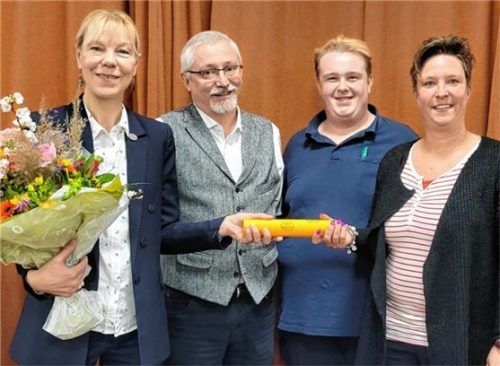 Der neu gewählte Vorstand: (von links) Sabine Schmitz, Markus Dick, Oliver Borsos und Bianca Kaindl. Foto re