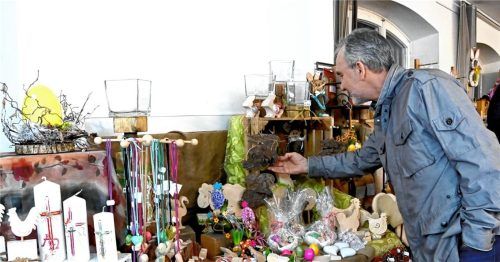 Die Osterausstellung im Haus des Gastes in Bad Endorf ist bis Dienstag, 4. April, geöffnet.Foto Ammelburger