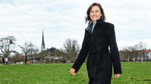 Fühlt sich in Prien „wie im Paradies“ – und doch zieht es Andrea Hübner nach acht Jahren als Geschäftsführerin der Prien Marketing GmbH nun hin zu neuen Herausforderungen. Foto Berger