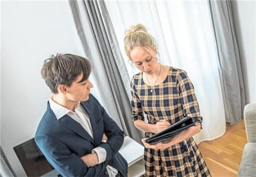 Im Idealfall sollte man eine Immobilie mehrmals besichtigen. Foto Christin Klose/dpa