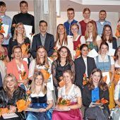 Auf drei Standbeinen ins Arbeitsleben