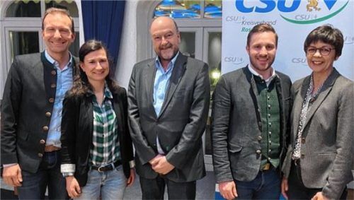 Nach der Wahl bei der Ortshauptversammlung der CSU: (von links) die Stellvertretenden Vorsitzenden Florian Ludwig und Andrea Michael, Vorsitzender Dr. Wolfgang Bergmüller, Zweiter Bürgermeister Daniel Artmann sowie die Stellvertretende Vorsitzende Maria Bichler.Foto re