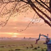 Bagger steht für Einsatz bereit