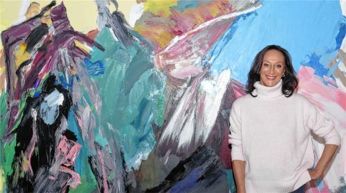 Anette Werndl malt schnell, sehr gestisch und aus dem Bauch heraus.Foto janka