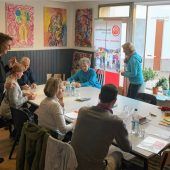 Mentoren unterstützen beim Lesenlernen