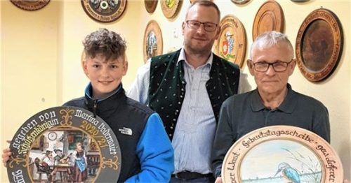 Endschießen der Persdorfer: (von links) Jakob Rauh, Schützenmeister Michael Fischer und Christian Loferer. Foto Loferer