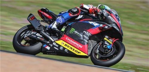 Flott unterwegs: Markus Reiterberger holte mit dem BMW-Team zum Auftakt der WM Rang drei beim 24-Stunden-Rennen von Le Mans.Foto BMW Motorrad Motorsport