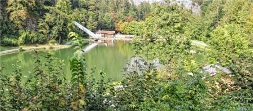 Im vergangenen Jahrhundert gehörte ein Teil des Luegsteinseegeländes zum Gemeindegebiet Kiefersfelden. Foto Schmidt