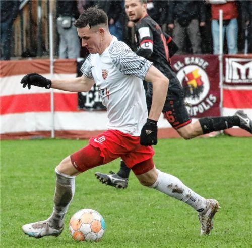 Mit zwei Treffern in Hankofen einer der Matchwinner: Tobias Steer, der seinen persönlichen Lauf auch gegen Nürnberg fortsetzen will. Foto Buchholz