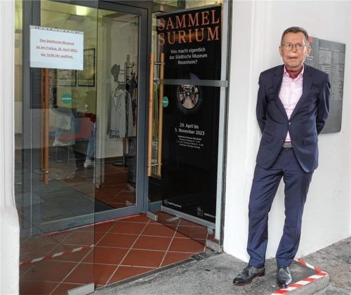 Nach 22 Jahren verabschiedet sich Walter Leicht, Leiter des Städtischen Museums, in den Ruhestand. Foto  Wunsam