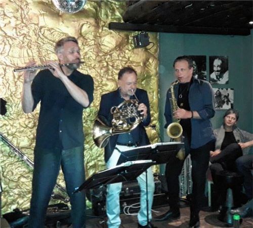 Trio Blasirello im Le Pirate: (von links) Philipp Sterzer, Andreas Binder und Mulo Francel.Foto prechtl