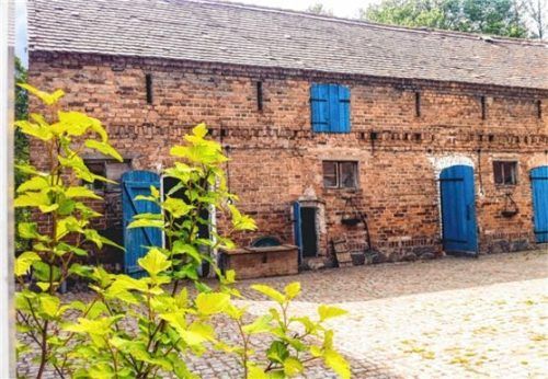 Wirtschaftsgebäude im polnischen Dragefeld. Foto ReNatour