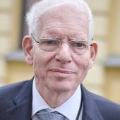 Kinderpornografie: Wohnung durchsucht Schuster bleibt Chef der Kultusgemeinden