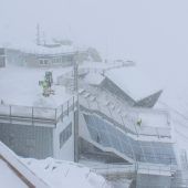 Zugspitze: fünf Meter Schnee